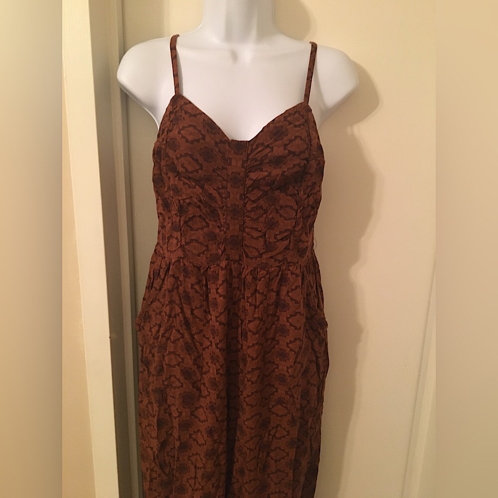 Aeropostale jumpsuit. Chocolate brown, cute print. M. Stretchy. Summer/autumn!